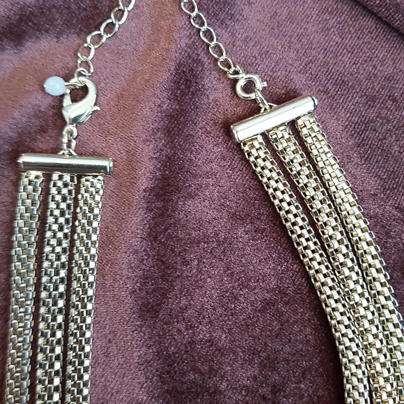 🤡2 for $40 Necklace and matching earrings - Picture 2 of 6